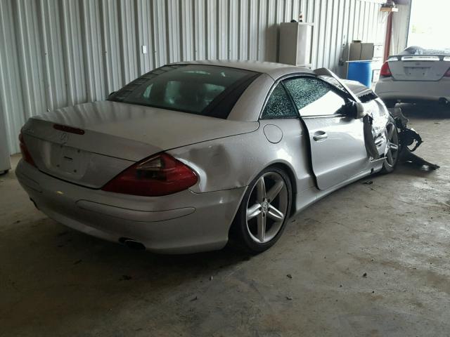 WDBSK75F34F084650 - 2004 MERCEDES-BENZ SL 500 SILVER photo 4