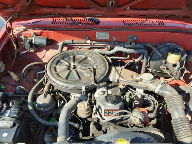 JT4RN67D5G5029365 - 1986 TOYOTA PICKUP RED photo 7