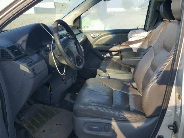 5FNRL38675B020473 - 2005 HONDA ODYSSEY SILVER photo 5