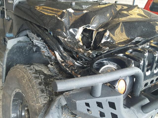 1J4AA2D10BL503703 - 2011 JEEP WRANGLER S BLACK photo 9