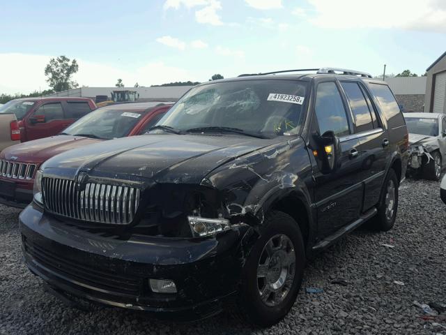 5LMFU28546LJ01830 - 2006 LINCOLN NAVIGATOR Czarny zdjęcie 2