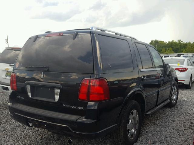 5LMFU28546LJ01830 - 2006 LINCOLN NAVIGATOR Czarny zdjęcie 4