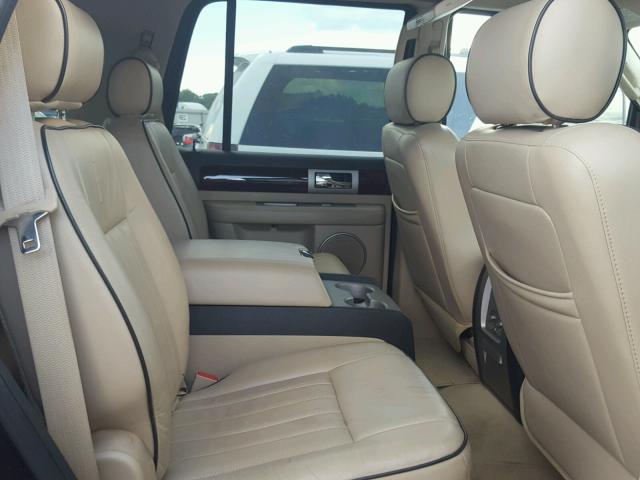 5LMFU28546LJ01830 - 2006 LINCOLN NAVIGATOR Czarny zdjęcie 6