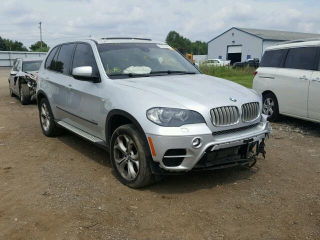 5UXZV8C58BL419700 - 2011 BMW X5 XDRIVE5 SILVER photo 1