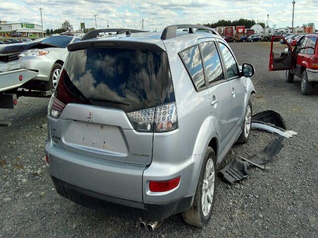 JA4JT3AX2DU602559 - 2013 MITSUBISHI OUTLANDER SILVER photo 4