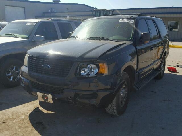 1FMPU17LX4LA97815 - 2004 FORD EXPEDITION BLACK photo 2