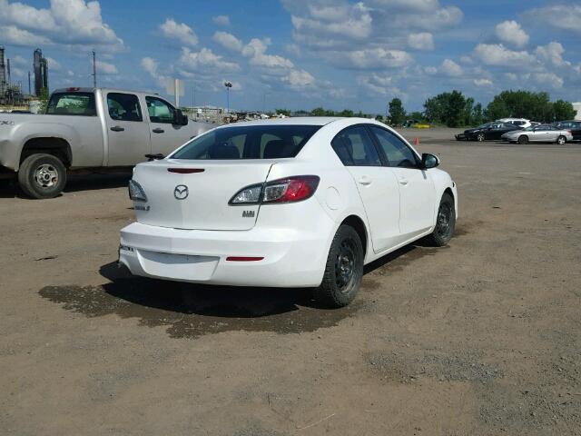 JM1BL1UF4D1846359 - 2013 MAZDA 3 I WHITE photo 4