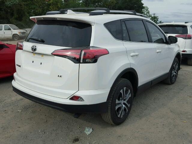 JTMZFREV5HJ713013 - 2017 TOYOTA RAV4 WHITE photo 4