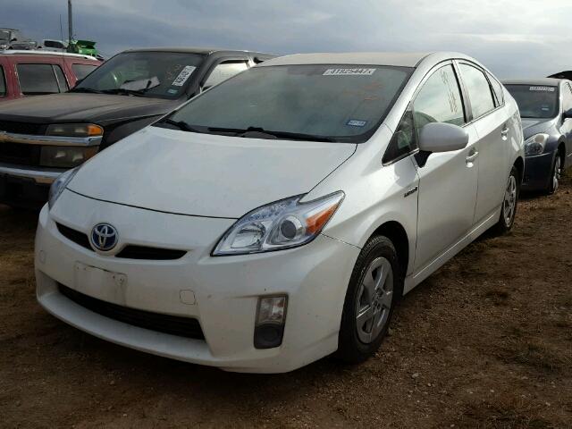 JTDKN3DU2A0038761 - 2010 TOYOTA PRIUS WHITE photo 2