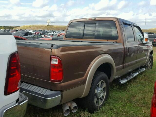 1FT7W2AT2BEC29772 - 2011 FORD F250 SUPER BLUE photo 4