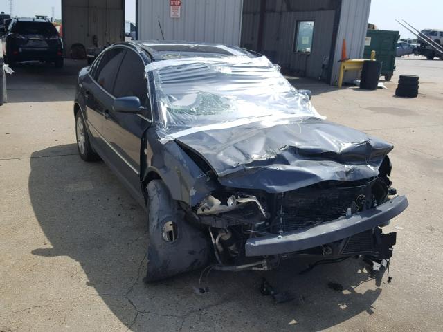 WVWTH63BX2E209967 - 2002 VOLKSWAGEN PASSAT GLX GRAY photo 1