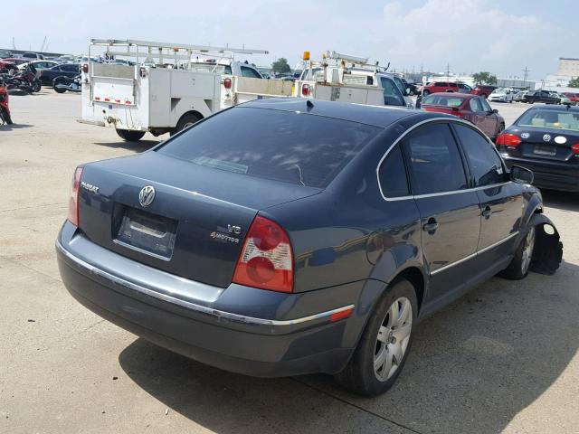 WVWTH63BX2E209967 - 2002 VOLKSWAGEN PASSAT GLX GRAY photo 4