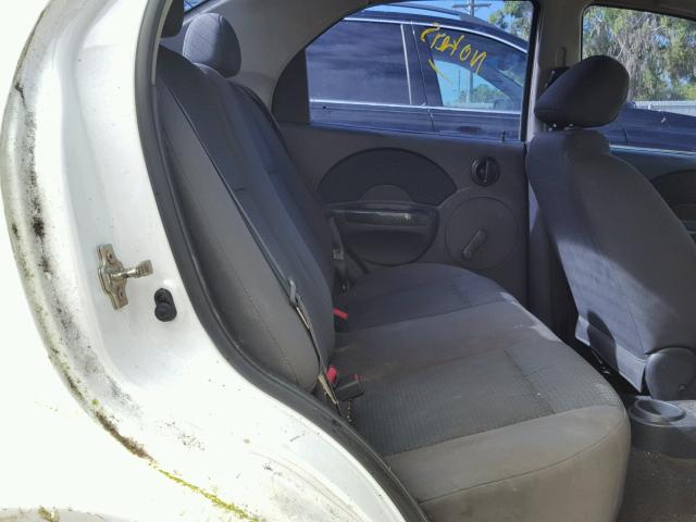 KL1TD56696B515755 - 2006 CHEVROLET AVEO BASE Սպիտակ լուսանկար 6