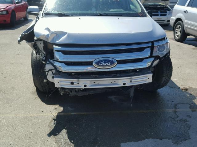 2FMDK3JC3DBE32295 - 2013 FORD EDGE SILVER photo 9