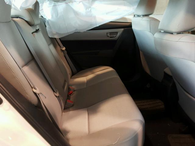5YFBPRHEXFP340165 - 2015 TOYOTA COROLLA EC 白色 照片 6
