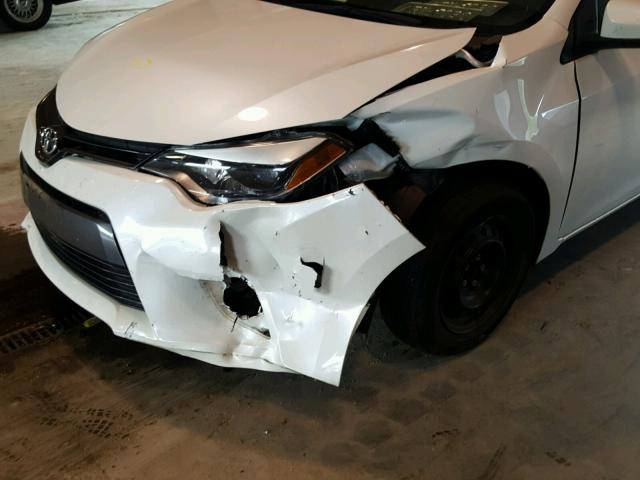 5YFBPRHEXFP340165 - 2015 TOYOTA COROLLA EC 白色 照片 9