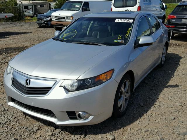 JH4CU2F66DC000662 - 2013 ACURA TSX TECH SILVER photo 2