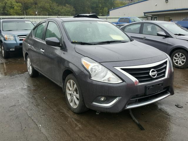 3N1CN7APXFL836013 - 2015 NISSAN VERSA S GRAY photo 1