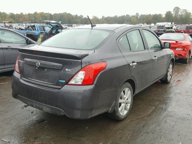 3N1CN7APXFL836013 - 2015 NISSAN VERSA S GRAY photo 4