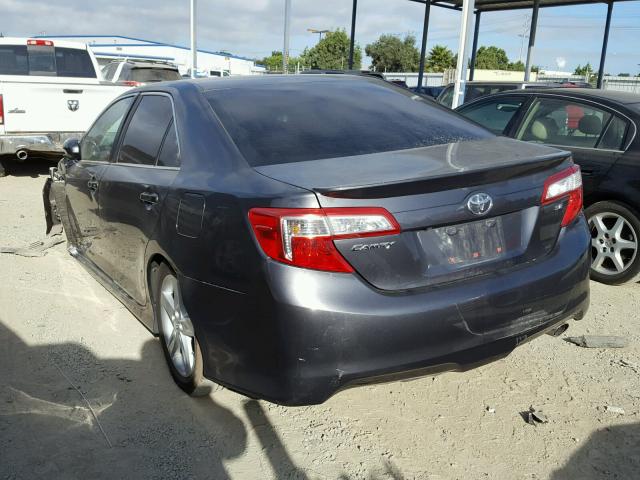 4T1BF1FK4EU800981 - 2014 TOYOTA CAMRY L GRAY photo 3