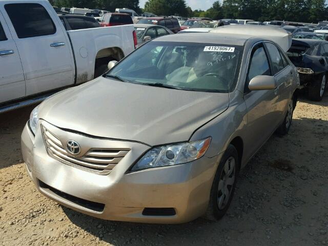 4T1BK46K89U582109 - 2009 TOYOTA CAMRY SE GOLD photo 2