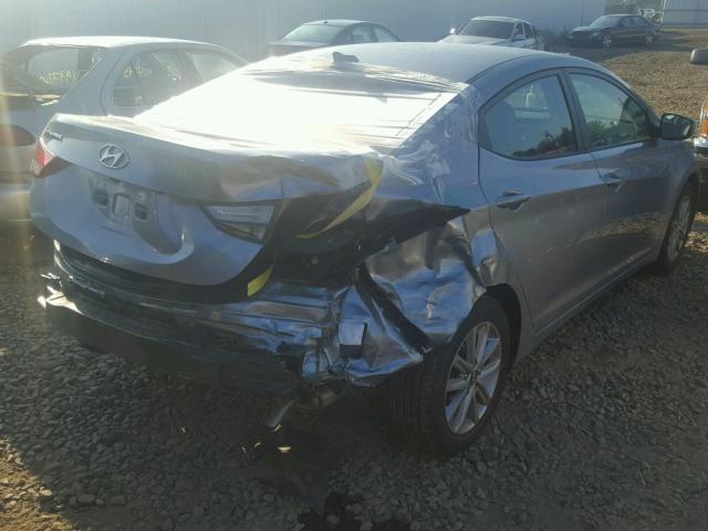 5NPDH4AE4GH680834 - 2016 HYUNDAI ELANTRA SE SILVER photo 4