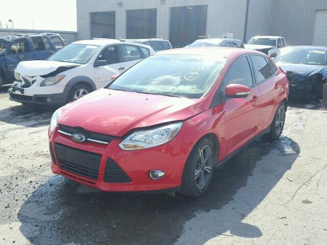 1FADP3F22EL216161 - 2014 FORD FOCUS RED photo 2