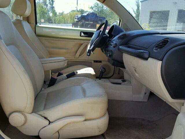 3VWPW31C97M521200 - 2007 VOLKSWAGEN NEW BEETLE 绿色 照片 5