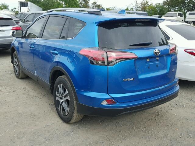 JTMZFREV9HJ134445 - 2017 TOYOTA RAV4 蓝色 照片 3