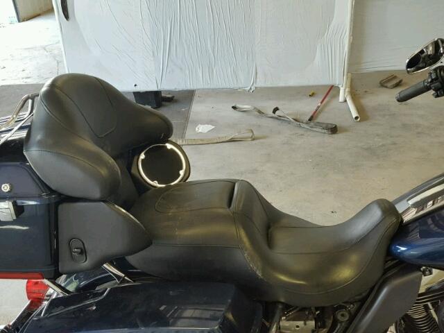 1HD1KEM19CB610243 - 2012 HARLEY-DAVIDSON FLHTK ELEC 黑色 照片 6