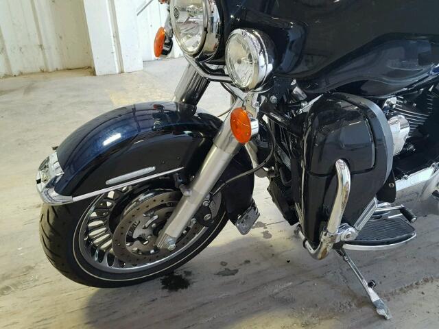 1HD1KEM19CB610243 - 2012 HARLEY-DAVIDSON FLHTK ELEC 黑色 照片 9