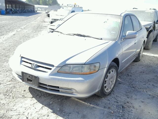 1HGCG56471A098604 - 2001 HONDA ACCORD SILVER photo 2