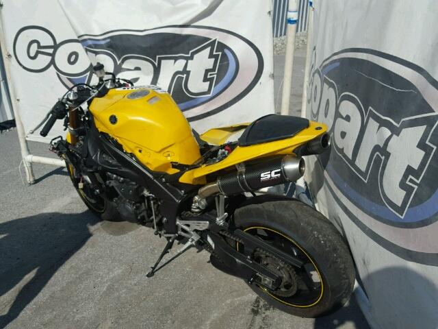 JYARN23EX9A004202 - 2009 YAMAHA YZFR1 YELLOW photo 4