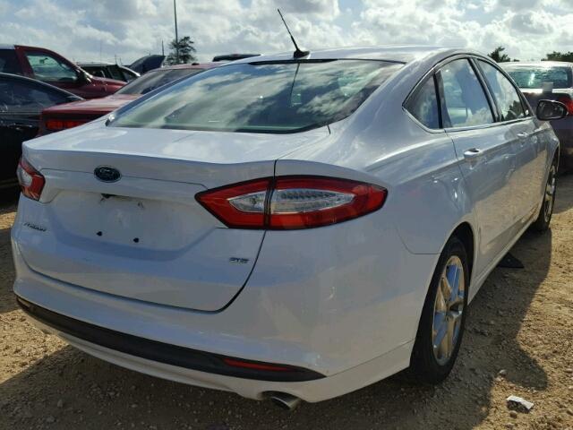 3FA6P0H73DR282542 - 2013 FORD FUSION WHITE photo 4