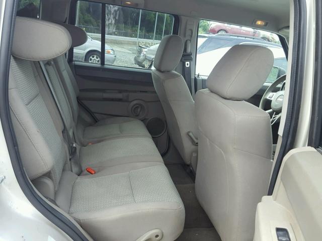 1J8HG48K48C179545 - 2008 JEEP COMMANDER TAN photo 6