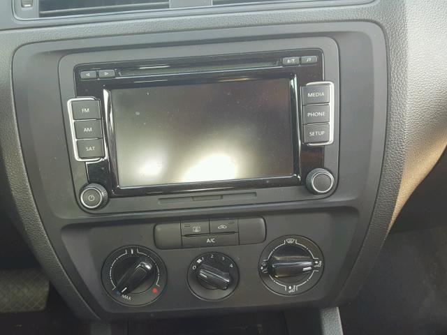 3VW2K7AJ4FM223504 - 2015 VOLKSWAGEN JETTA BASE 白色 照片 9