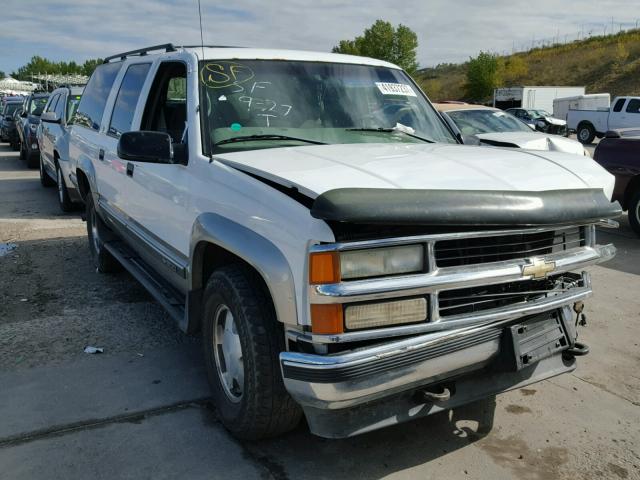 1GNFK16R9WJ329564 - 1998 CHEVROLET SUBURBAN K WHITE photo 1