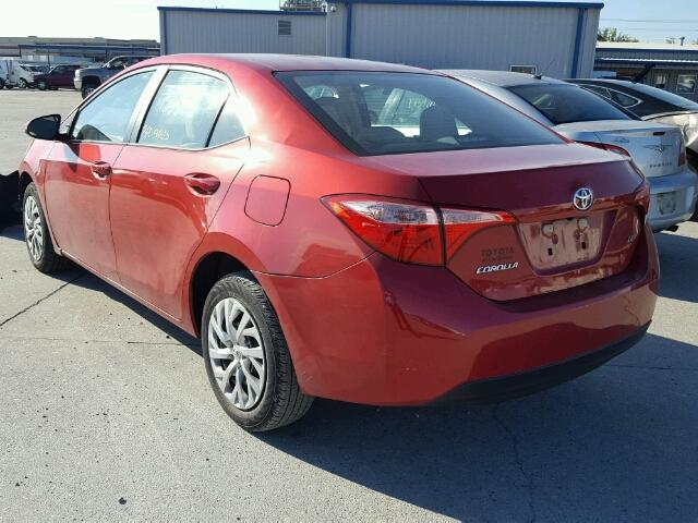 5YFBURHE5HP571695 - 2017 TOYOTA COROLLA L RED photo 3