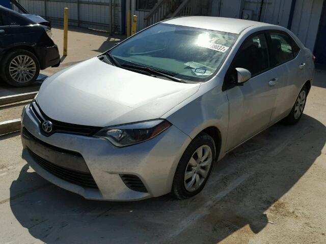 5YFBURHEXGP385357 - 2016 TOYOTA COROLLA L SILVER photo 2