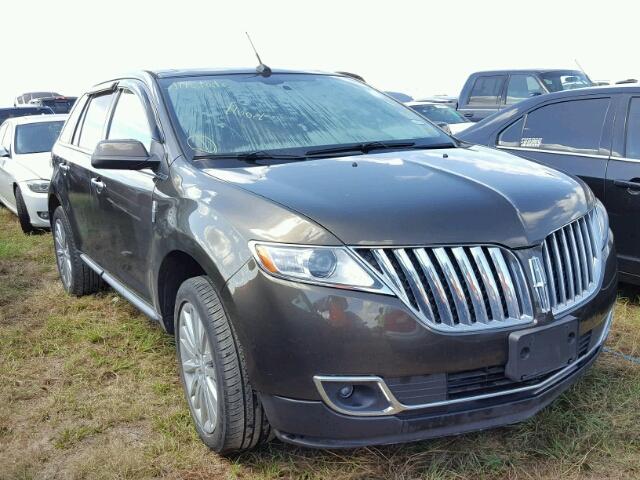 2LMDJ8JK6BBJ21632 - 2011 LINCOLN MKX BROWN photo 1