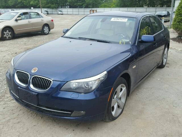 WBANV13528CZ52056 - 2008 BMW 528 BLUE photo 2