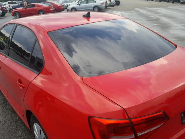 3VW2K7AJ1FM410697 - 2015 VOLKSWAGEN JETTA BASE Կարմիր լուսանկար 9
