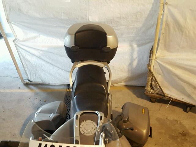 WB10388068ZT13262 - 2008 BMW R1200 RT GRAY photo 6