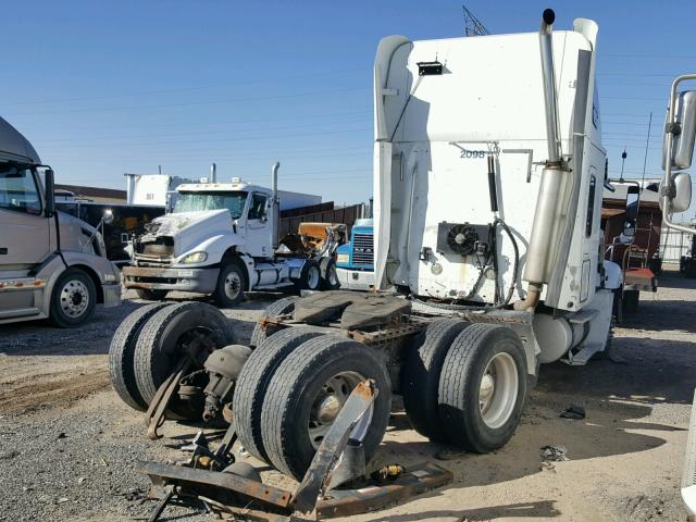 1FUJA6CV75LV55800 - 2005 FREIGHTLINER CONVENTION WHITE photo 4