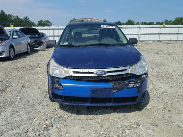 1FAHP34N88W259615 - 2008 FORD FOCUS S/SE BLUE photo 9