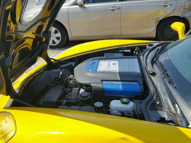 1G1YR26R295800107 - 2009 CHEVROLET CORVETTE Z YELLOW photo 7