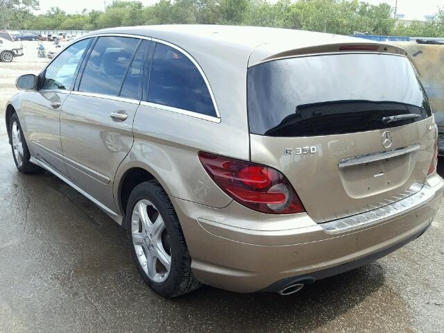 4JGCB65E48A086137 - 2008 MERCEDES-BENZ R GOLD photo 3