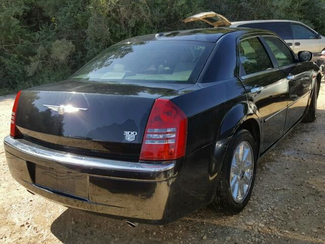 2C3KA63HX7H653620 - 2007 CHRYSLER 300C BLACK photo 4