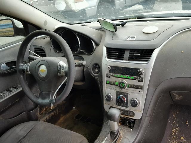 1G1ZC5EU6BF181976 - 2011 CHEVROLET MALIBU 1LT WHITE photo 9