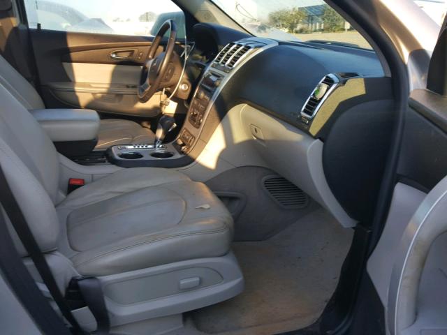 1GKLVMED8AJ252063 - 2010 GMC ACADIA SLT Gümüş foto 5